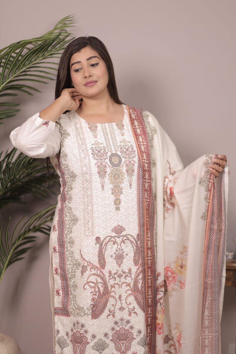Elegant Off-White Shilpi Work Cotton Kurti Set with Digital Print Dupatta - Image 3