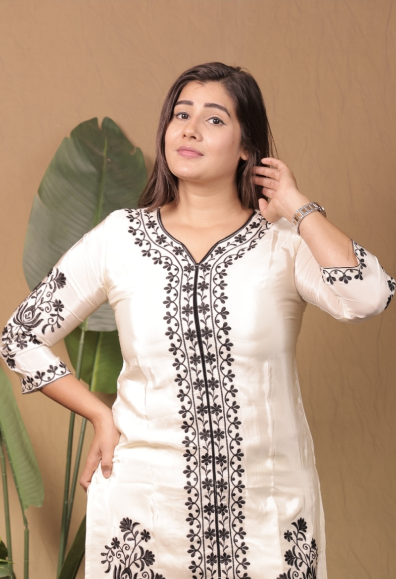 White Ivory Cotton Co-ords Set with Shilpi Work - Image 3