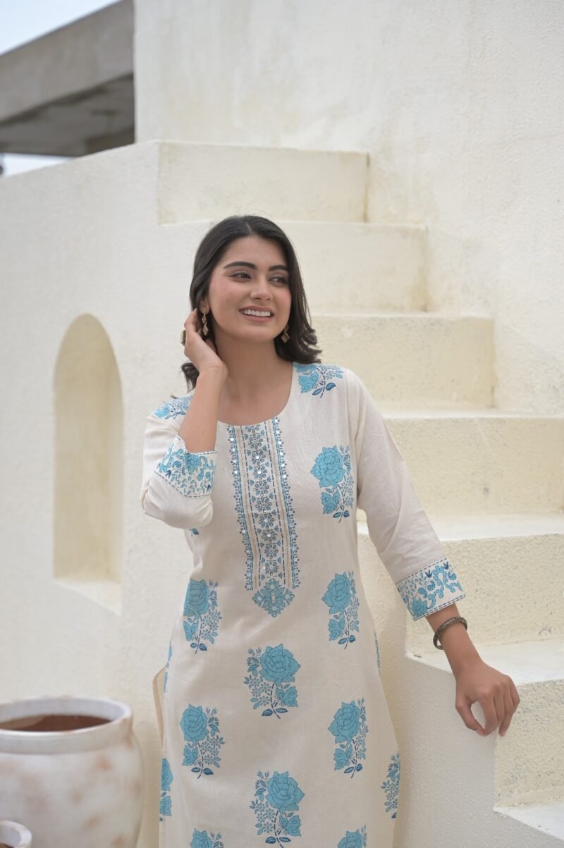 Beige Blue Floral Printed Cotton Flex Kurti with Pant Set - Image 3